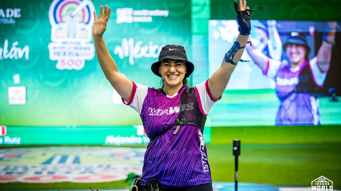 ALEJANDRA VALENCIA CONSIGUE PLATA EN APERTURA DE SERIE MUNDIAL INDOOR 